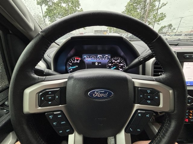 2020 Ford F-450 Lariat SD 4WD 8ft Box DRW