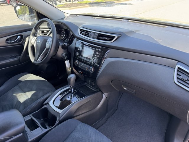 2016 Nissan Rogue S FWD