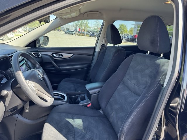2016 Nissan Rogue S FWD