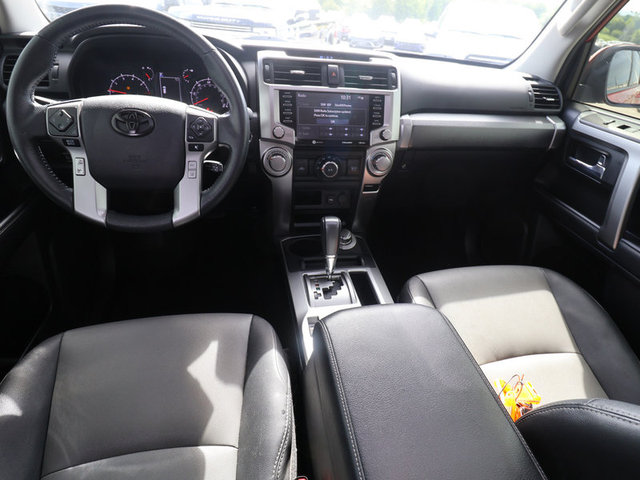 2022 Toyota 4Runner SR5 Premium 4WD