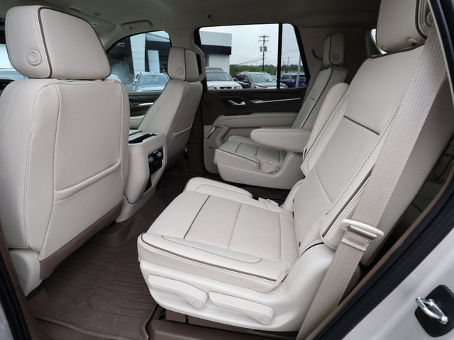 2023 GMC Yukon Denali 4WD