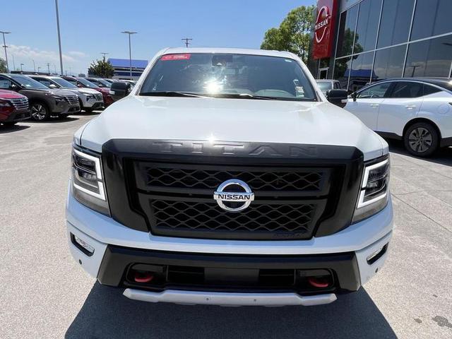 2023 Nissan Titan PRO-4X 4WD