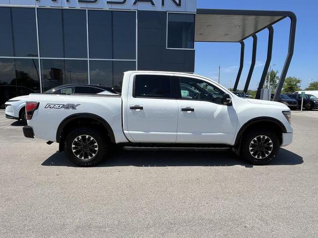 2023 Nissan Titan PRO-4X 4WD