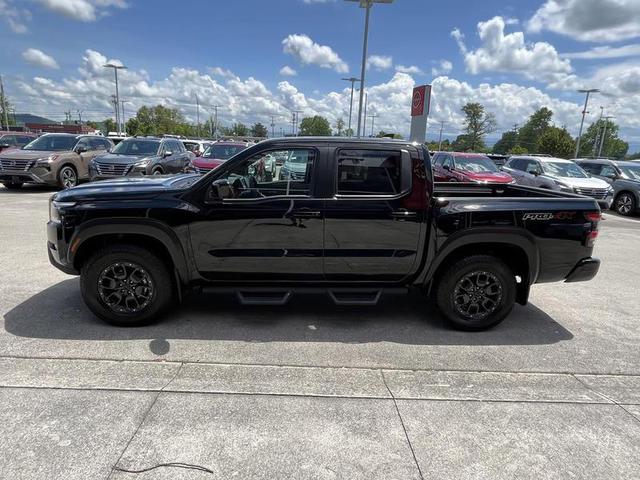 2024 Nissan Frontier PRO-4X 4WD