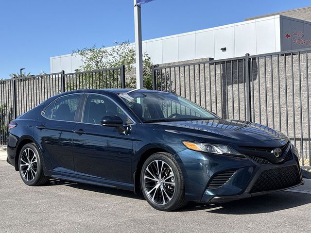 2019 Toyota Camry 