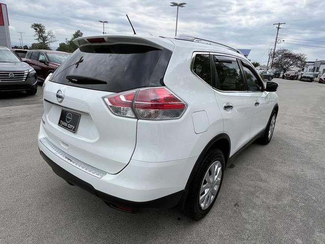 2016 Nissan Rogue S FWD