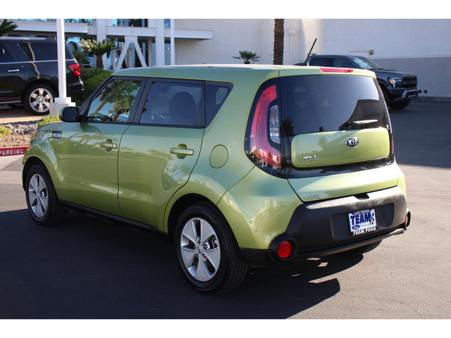 2016 Kia Soul Base
