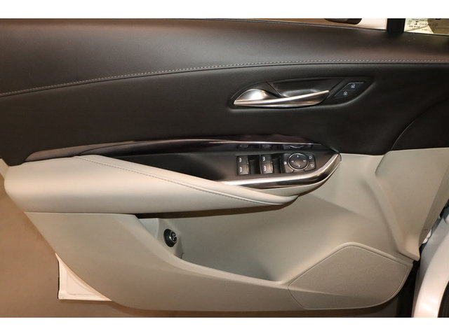 2022 Cadillac XT4 Luxury FWD