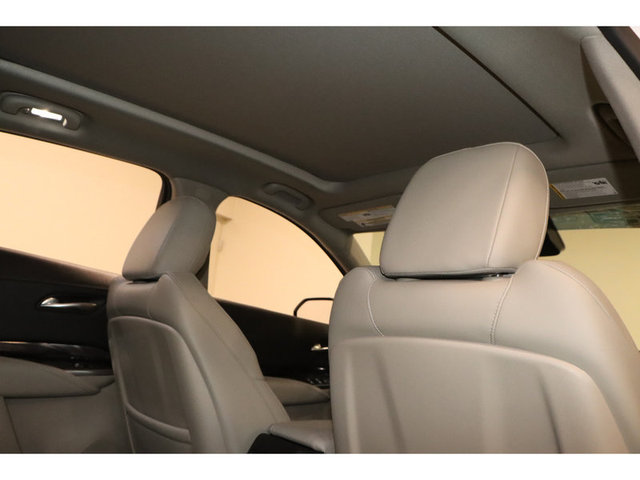 2022 Cadillac XT4 Luxury FWD