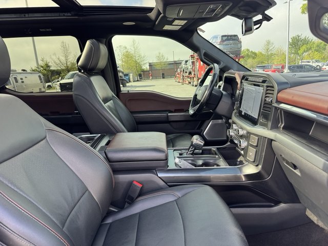 2022 Ford F-150 Lariat 4WD 5.5ft Box