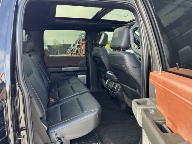 2022 Ford F-150 Lariat 4WD 5.5ft Box