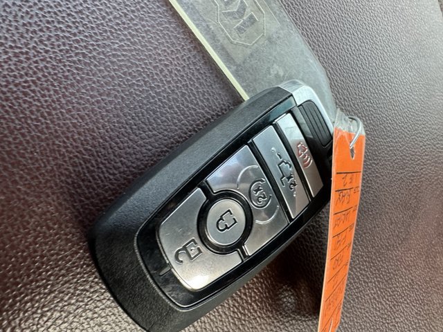 2022 Ford F-150 Lariat 4WD 5.5ft Box
