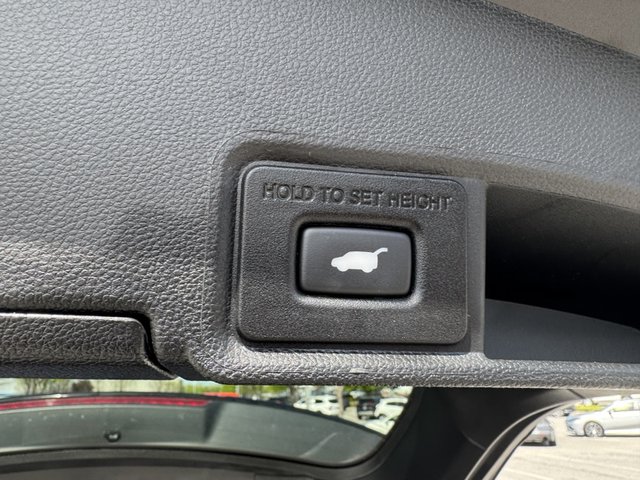 2023 Acura RDX FWD w/Tech