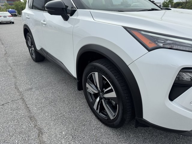 2024 Nissan Rogue SL FWD