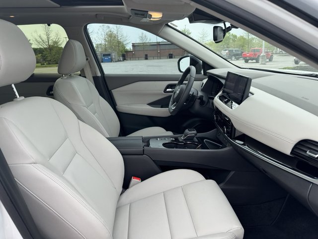 2024 Nissan Rogue SL FWD