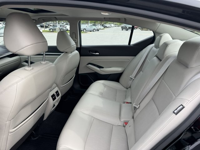 2021 Nissan Altima 2.5 Platinum AWD