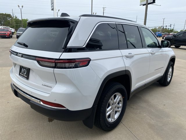 2025 Jeep Grand Cherokee Laredo 2WD
