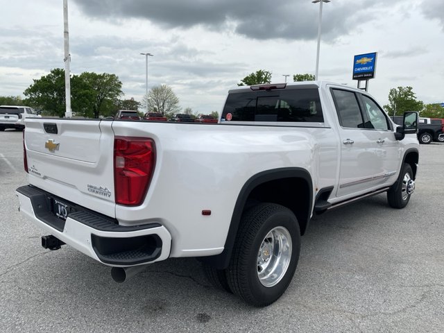 2025 Chevrolet Silverado 3500HD High Country 4WD 172WB