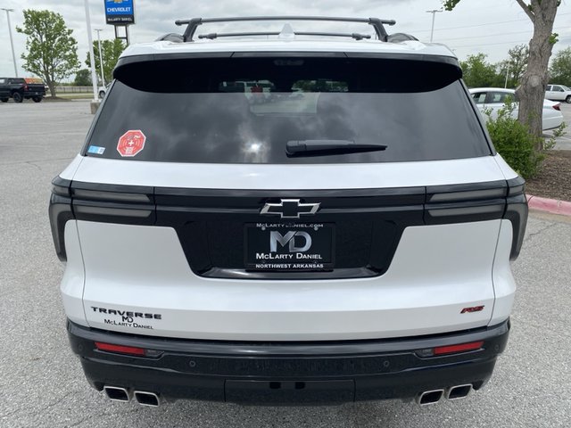 2025 Chevrolet Traverse RS FWD