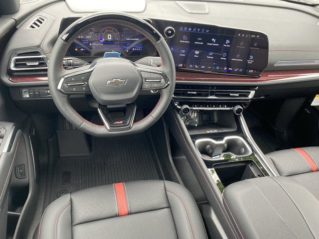 2025 Chevrolet Traverse RS FWD