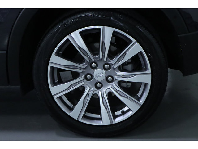2022 Cadillac XT4 Premium Luxury FWD