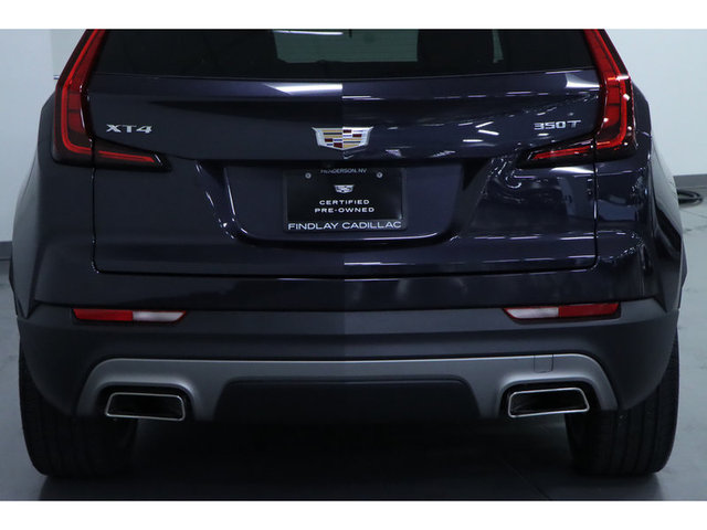 2022 Cadillac XT4 Premium Luxury FWD