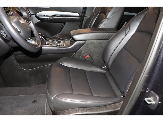 2022 Cadillac XT4 Premium Luxury FWD