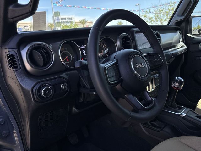 2023 Jeep Wrangler Willys 4WD