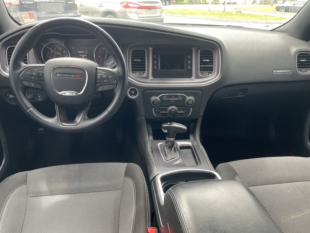 2016 Dodge Charger SE RWD