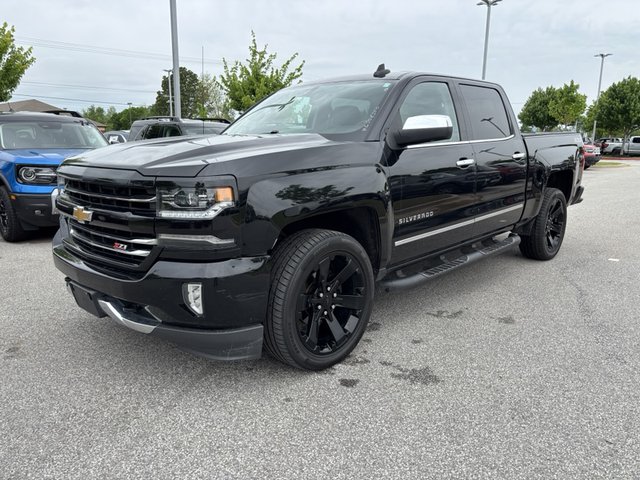 2017 Chevrolet Silverado 1500 LTZ w/2LZ 4WD 143WB