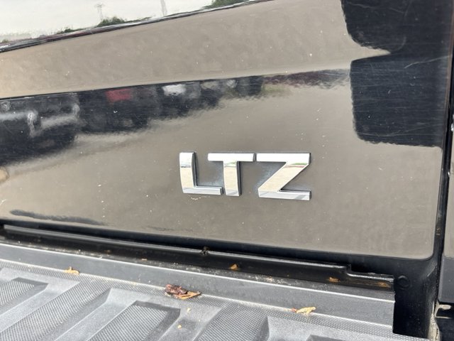 2017 Chevrolet Silverado 1500 LTZ w/2LZ 4WD 143WB