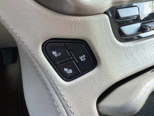 2016 GMC Yukon Denali 4WD