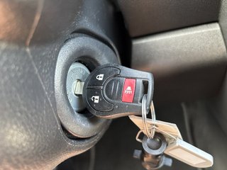2014 Nissan Rogue S Select FWD