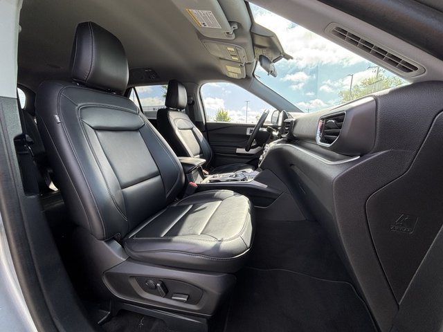 2022 Ford Explorer XLT 4WD