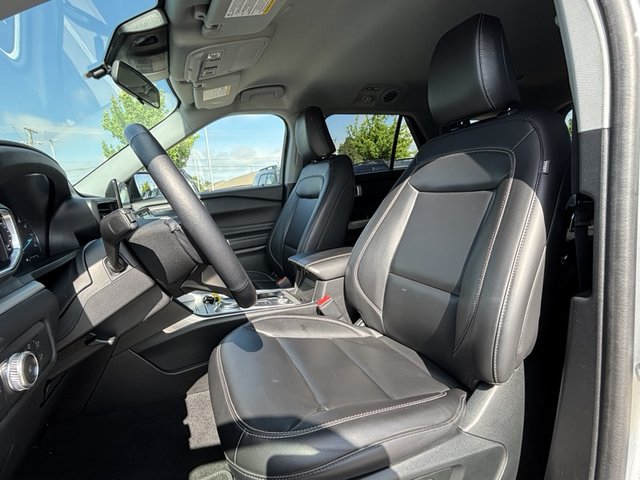 2022 Ford Explorer XLT 4WD