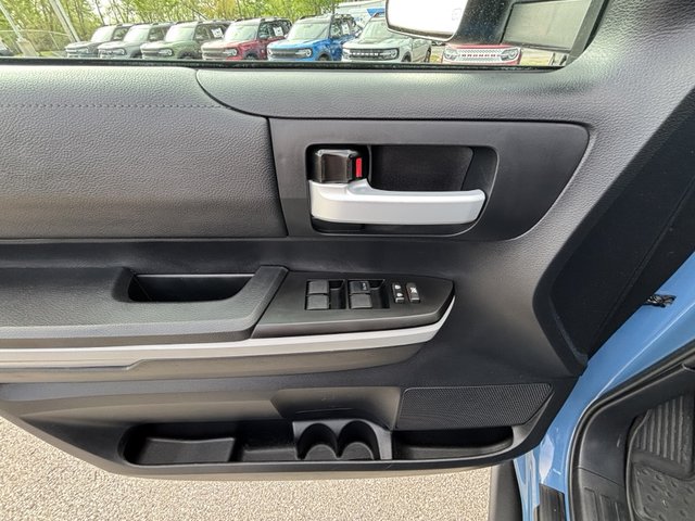 2019 Toyota Tundra SR5 4WD 5.7L V8