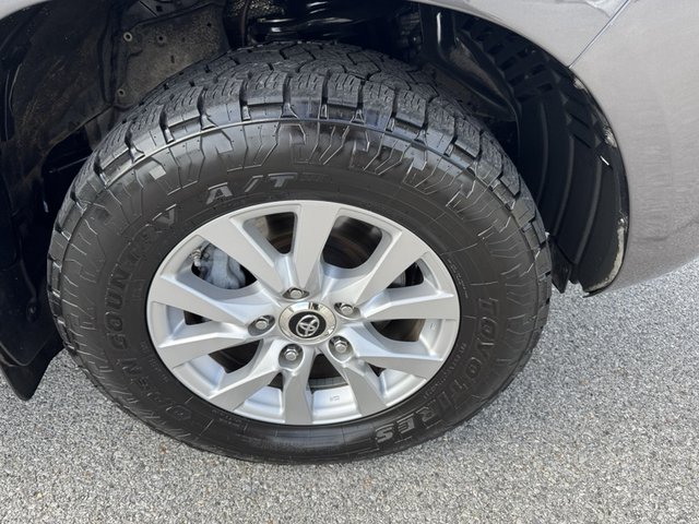 2019 Toyota Land Cruiser 4WD
