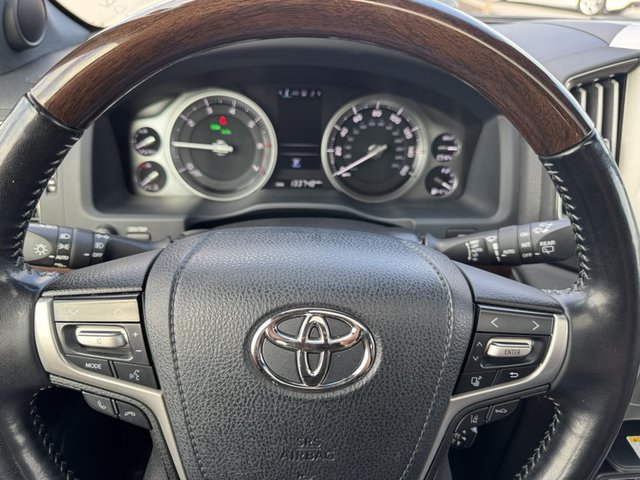 2019 Toyota Land Cruiser 4WD