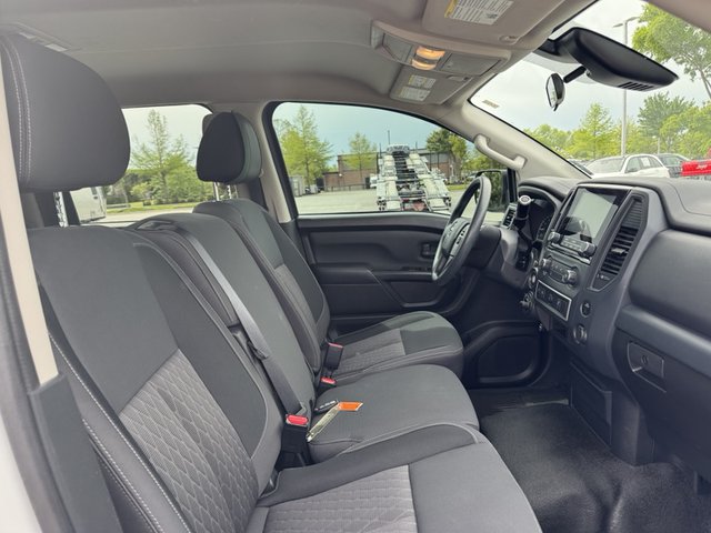 2023 Nissan Titan S 4WD