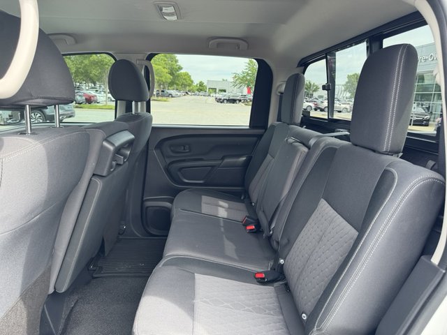 2023 Nissan Titan S 4WD
