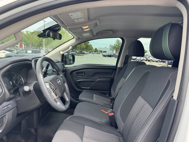 2023 Nissan Titan S 4WD