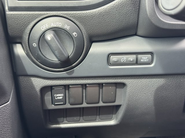 2023 Nissan Titan S 4WD