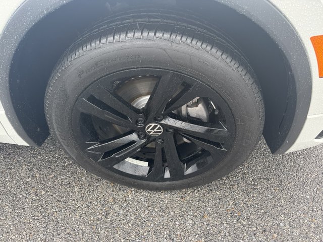 2023 Volkswagen Tiguan 2.0T SE R-Line 4MOTION