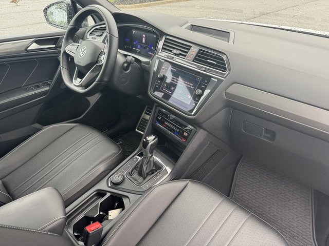 2023 Volkswagen Tiguan 2.0T SE R-Line 4MOTION