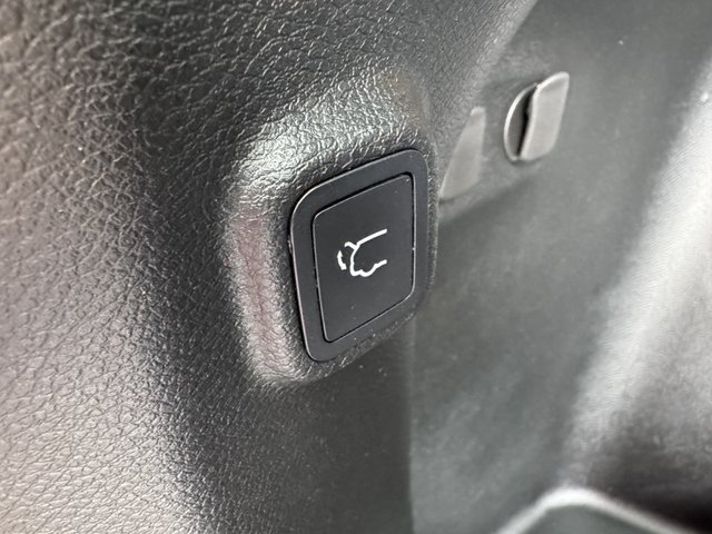 2022 Jeep Cherokee Latitude Lux 4WD