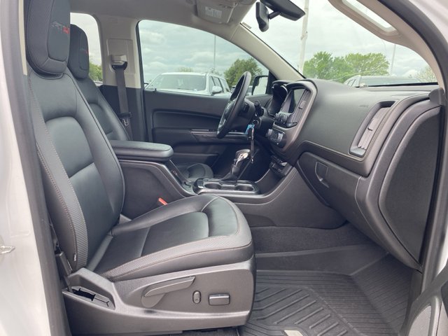 2022 GMC Canyon AT4 w/Leather 4WD 128WB