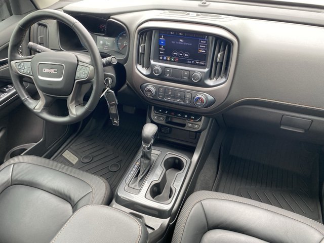 2022 GMC Canyon AT4 w/Leather 4WD 128WB