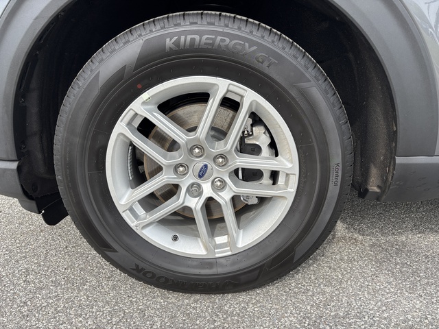 2025 Ford Explorer Active RWD