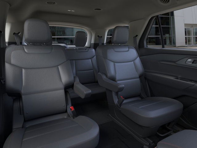 2025 Ford Explorer Active RWD