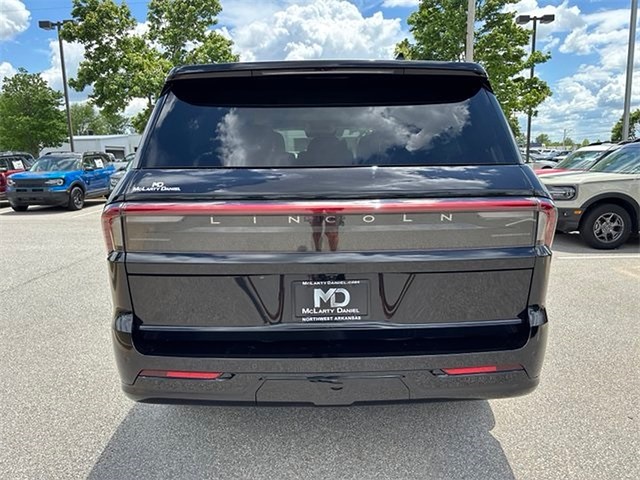 2025 Lincoln Navigator Reserve 4WD